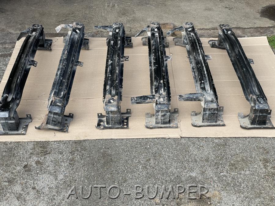 Volkswagen Tiguan 2007-2016 Усилитель переднего бампера 5N0807109F, 5N0807109